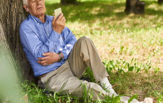 help seniors stay cool in the heat