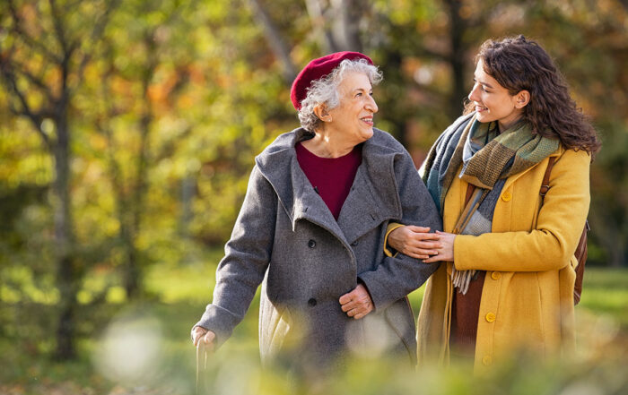 Creating a Good Support System for Seniors Staying at Home