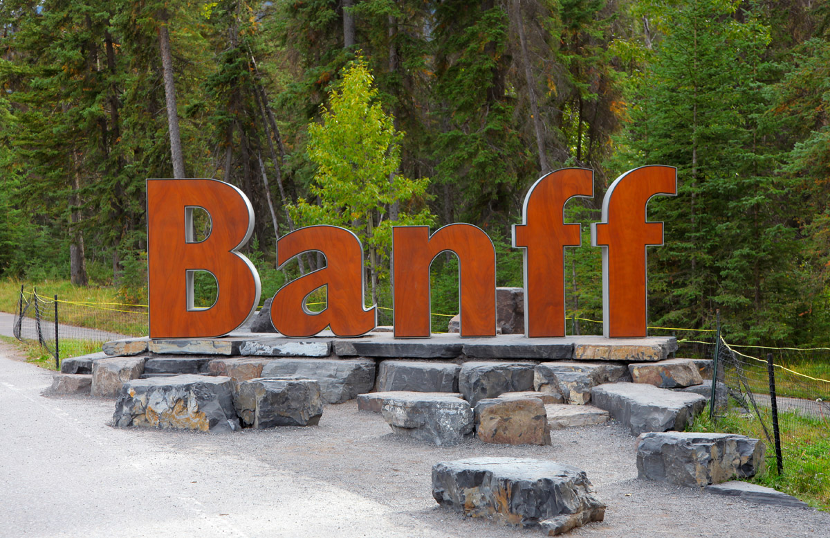banff-sign Calgary Skyline services for seniors